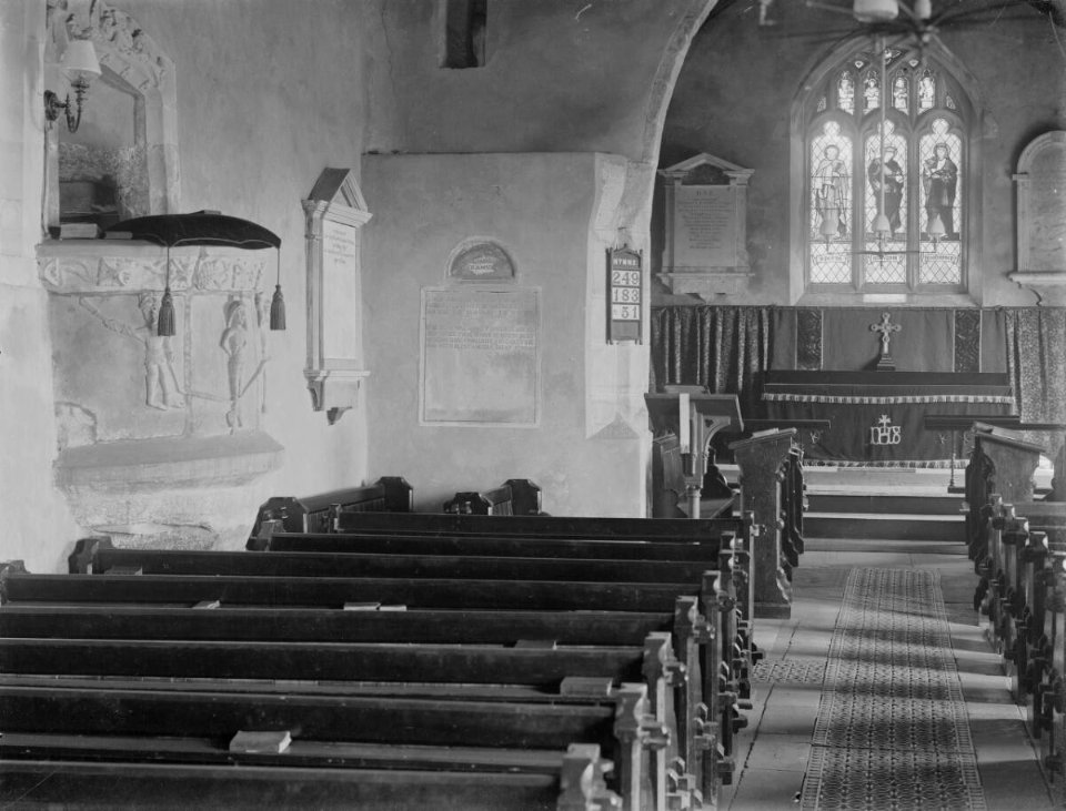 Newton Church in Porthcawl in 1905 (4785994)