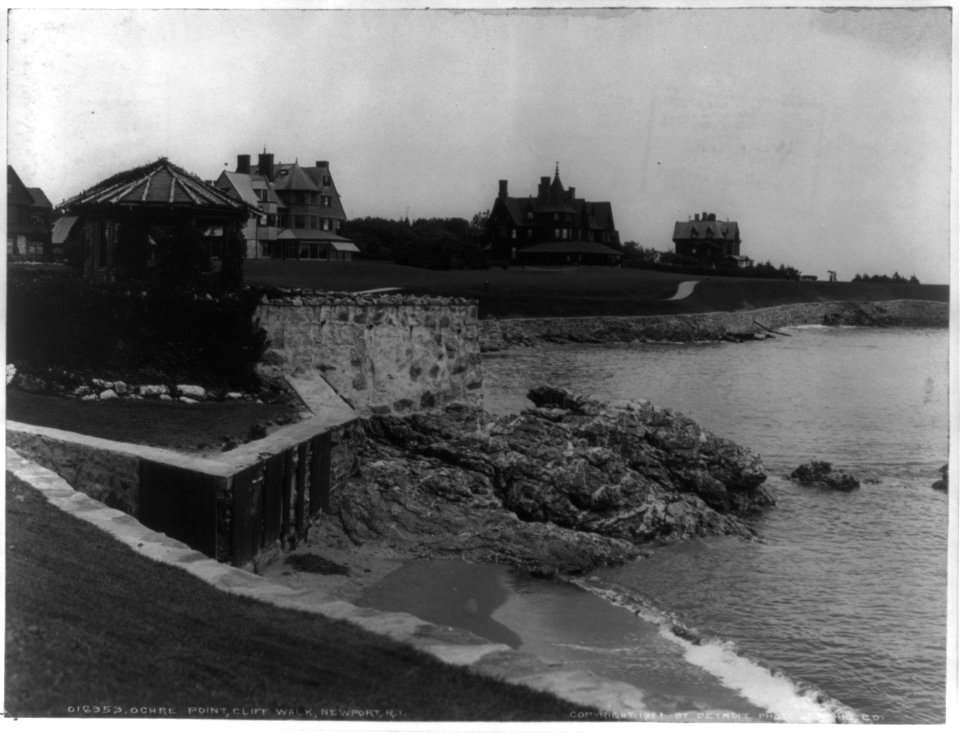 Newport, R.I.- Ochre Point, Cliff Walk LCCN2002699586