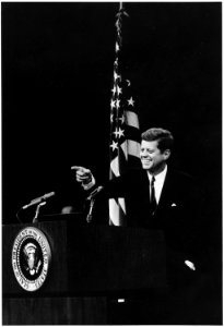News Conference. President Kennedy. State Dept. Auditorium, Washington, D.C. - NARA - 194182