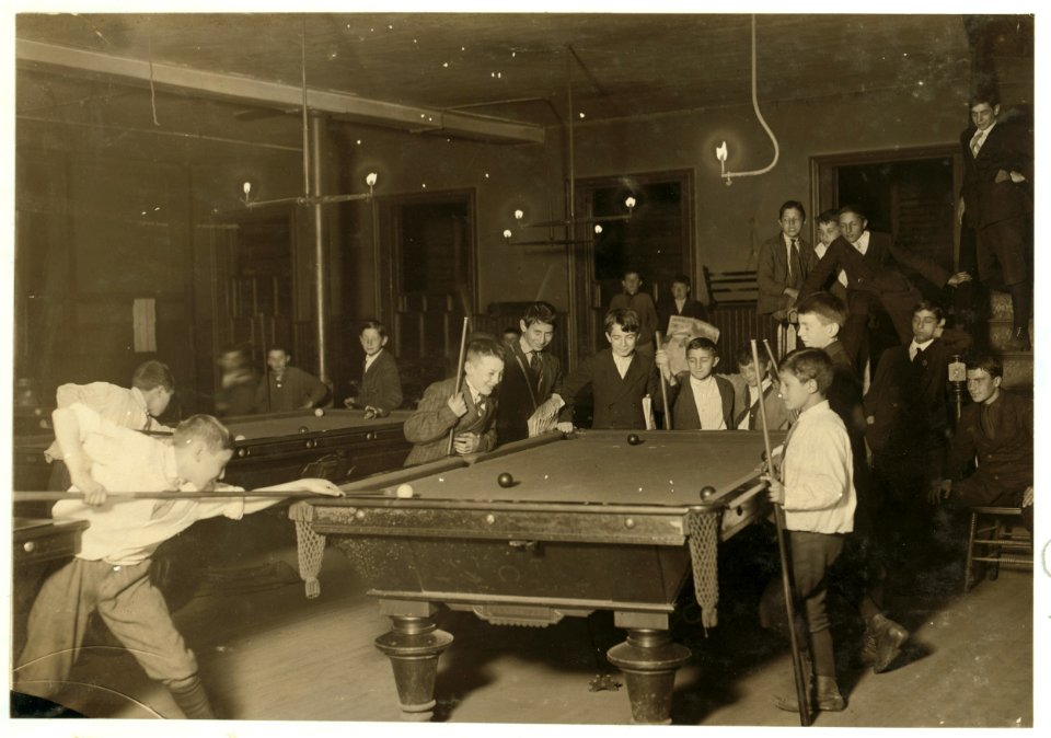 Newsboy Club. Boston 1915 Exhibit. LOC cph.3a31128