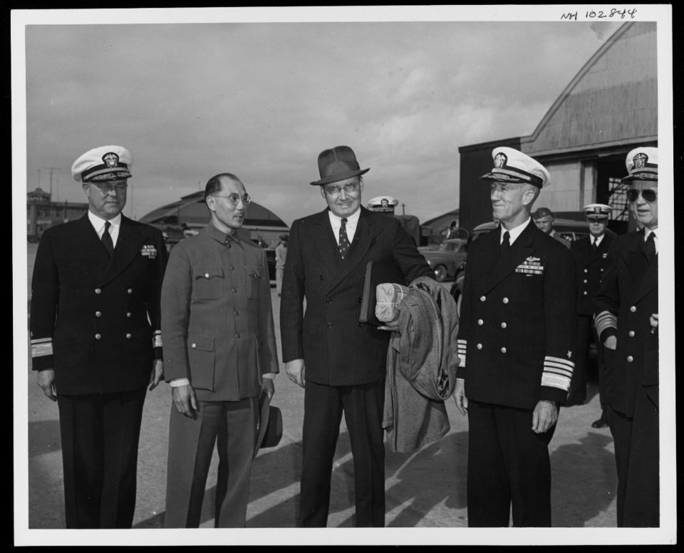 NH 102844 Assistant Secretary of the Navy W. John Kenney