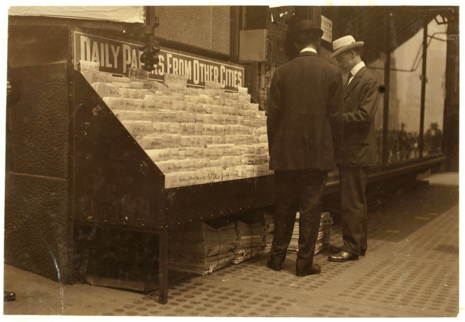 Newsstand. LOC nclc.03867
