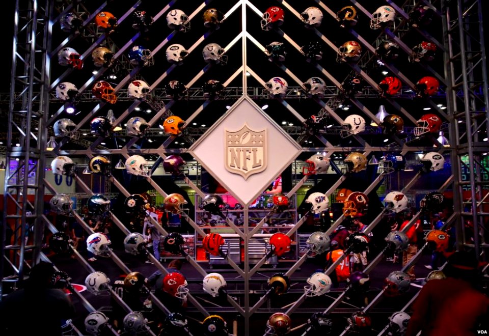 NFL Experience at Super Bowl LI 322DA553-75DC-437A-BFFA-A1DD86039E58 w987 s s