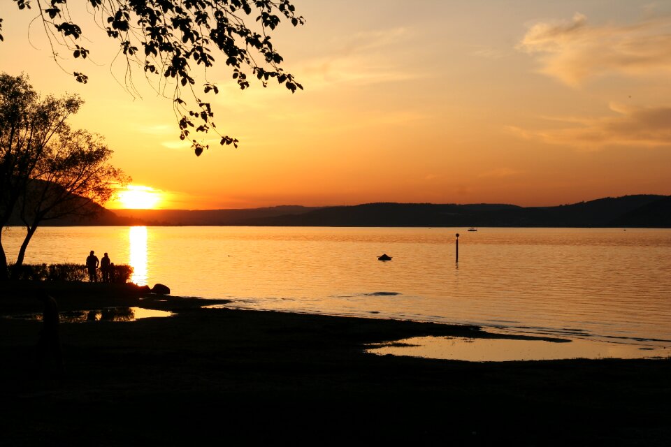 Sunset romance lake
