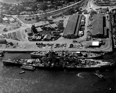 NH 78940 USS Wisconsin (BB-64)