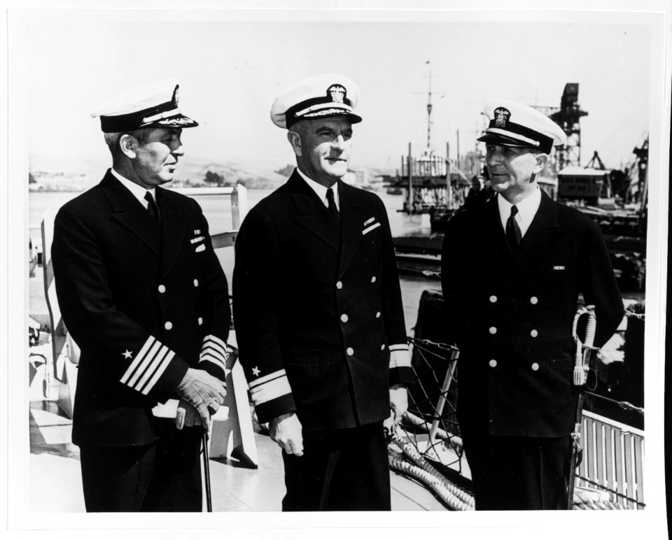 NH 95410 USS MCCALL (DD-400)