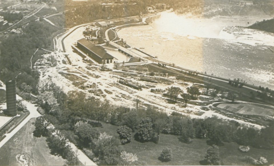 Niagara Falls from the air (HS85-10-37506)