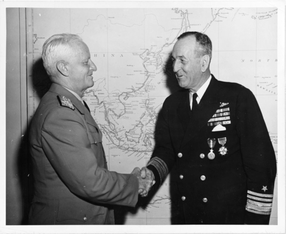 NH 58341 Nimitz and Munroe