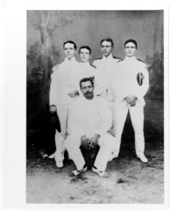 NH 52738 Officers at Iloilo, Philippine Islands, January 1900