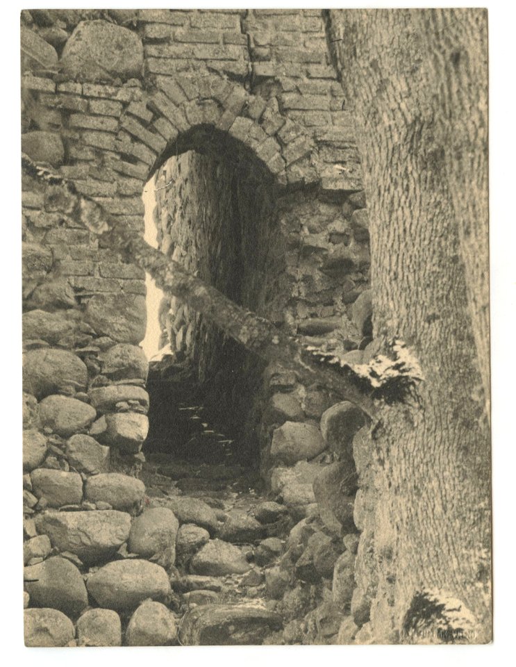Miednicki zamak. Медніцкі замак (J. Bułhak, 1937)