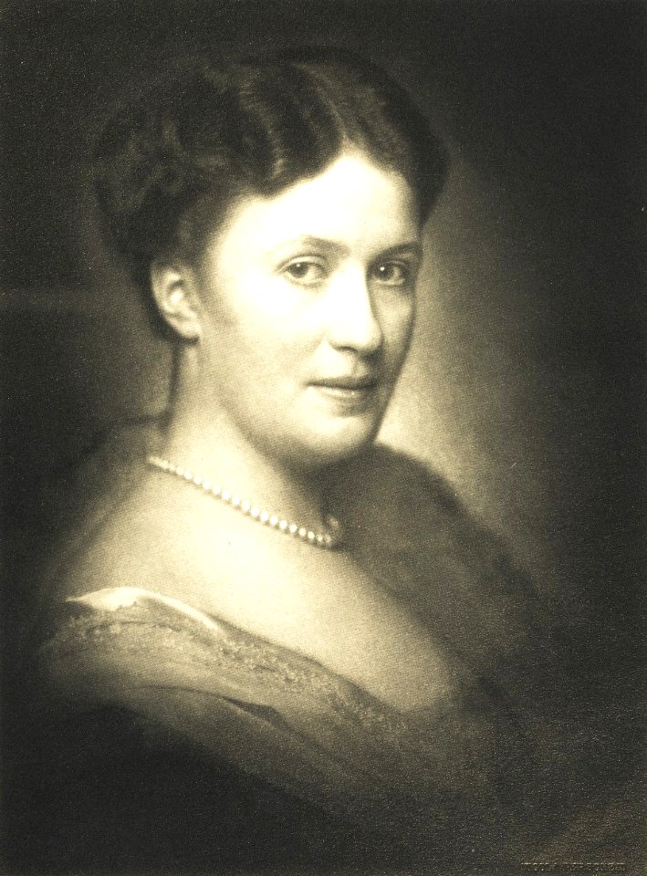 Nicola Perscheid - Bertha Krupp