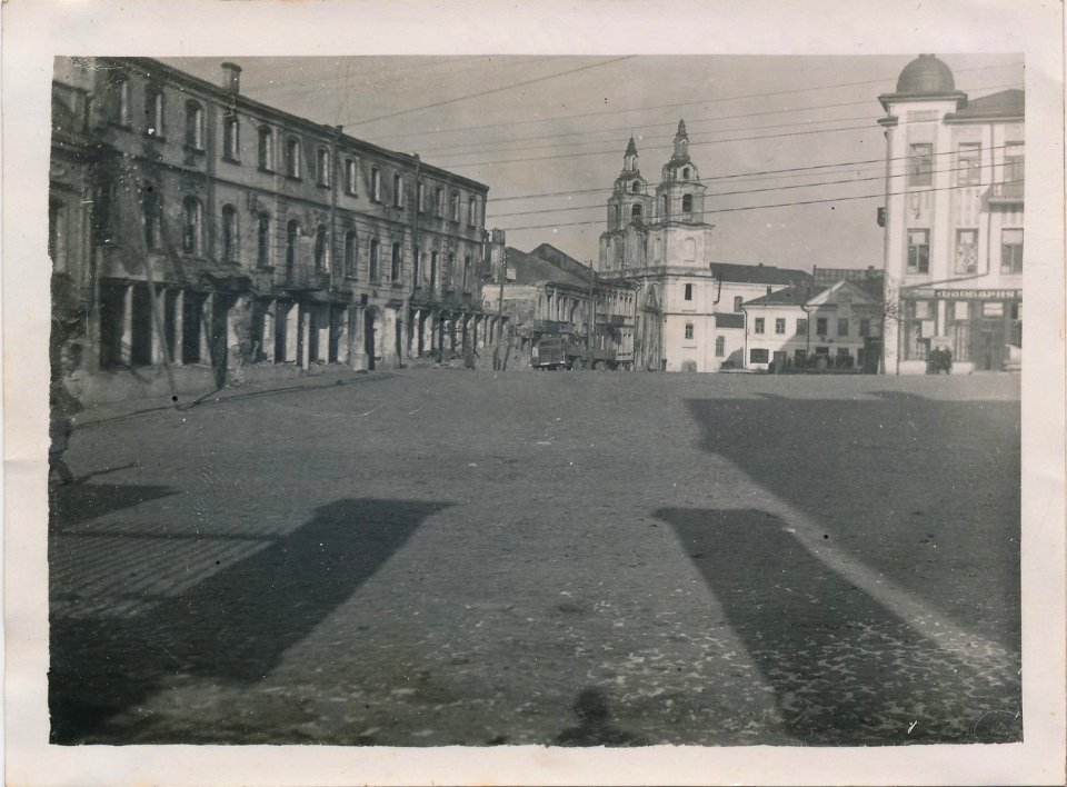 Miensk, Vysoki Rynak-Kaźmadziamjanaŭski. Менск, Высокі Рынак-Казьмадзям’янаўскі (1941-43)