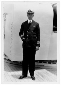 NH 91511 Captain Herbert F. Leary
