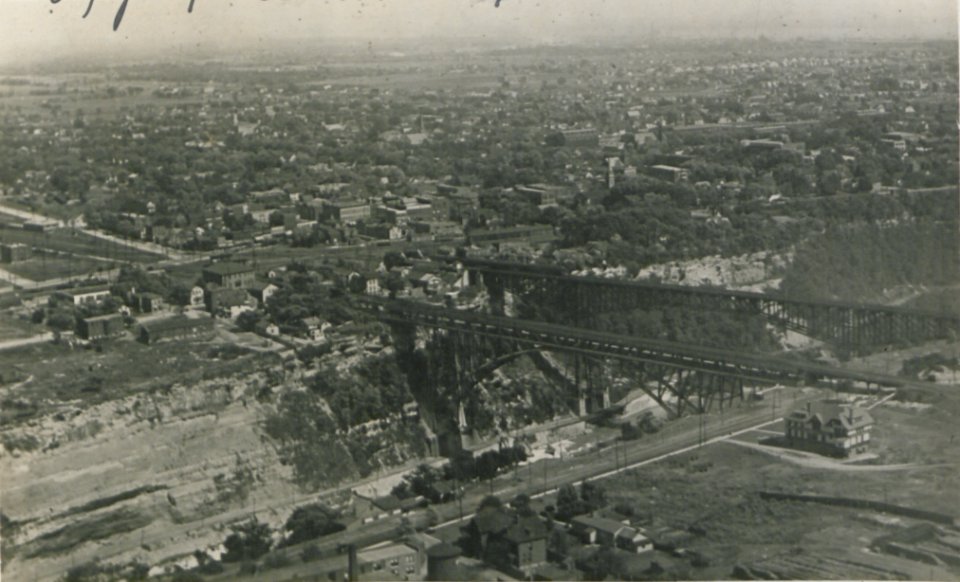 Niagara Falls bridges from the Air (HS85-10-35895)