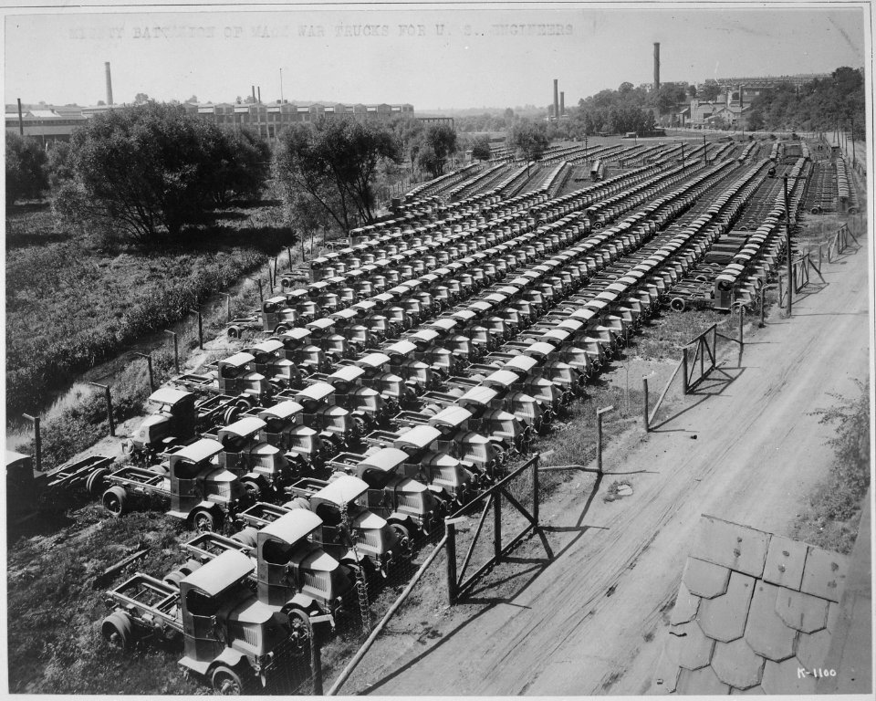 Mighty battalion of Mack war trucks, all for the Engrineers Corps. Manufactured by the International Motor Company... - NARA - 533686