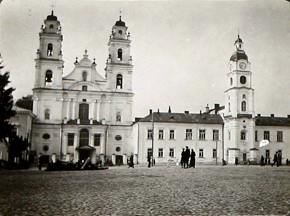 Miensk, Vysoki Rynak, Jezuicki-Katedra. Менск, Высокі Рынак, Езуіцкі-Катэдра (U. Džunkoŭski, 1914-15)
