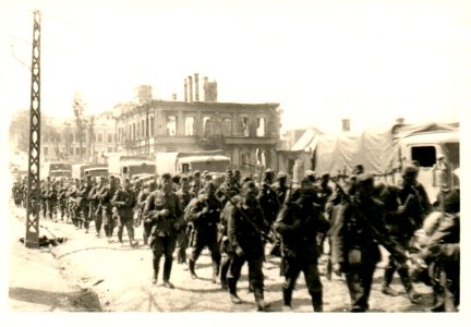 Miensk, Zacharaŭskaja-Sadovaja. Менск, Захараўская-Садовая (1941) (2)