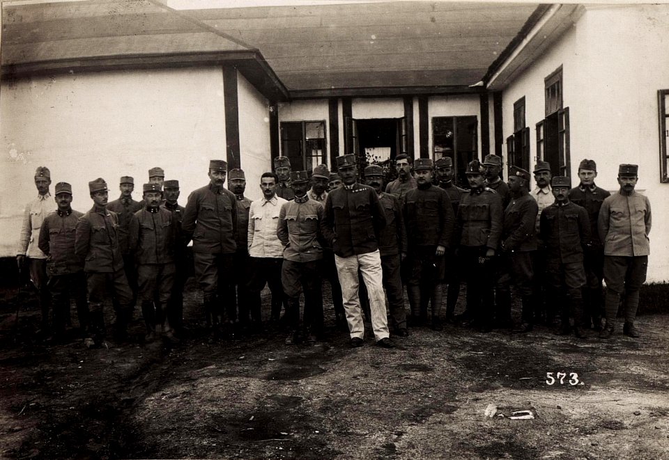 Mikuliczy, Offizierskorps (BildID 15705980)