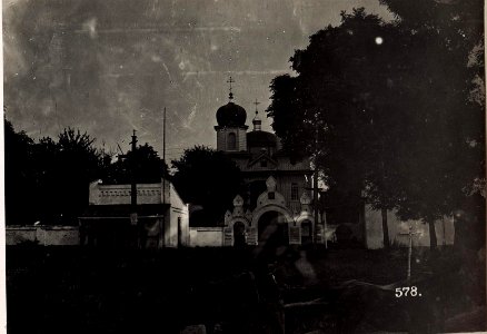 Mikuliczy, Stationswache und Kirche (BildID 15706015)