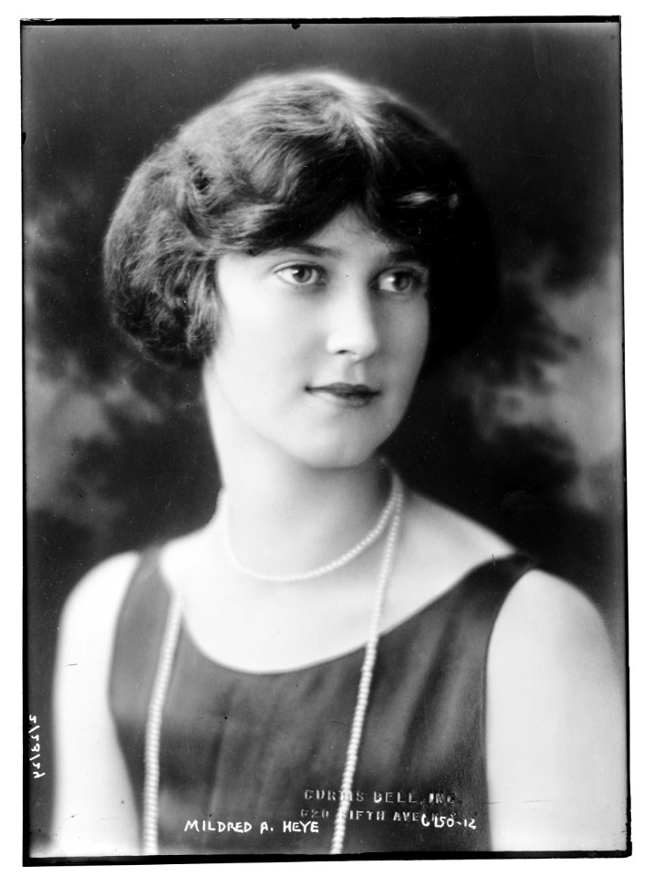 Mildred A. Heye LCCN2014716986
