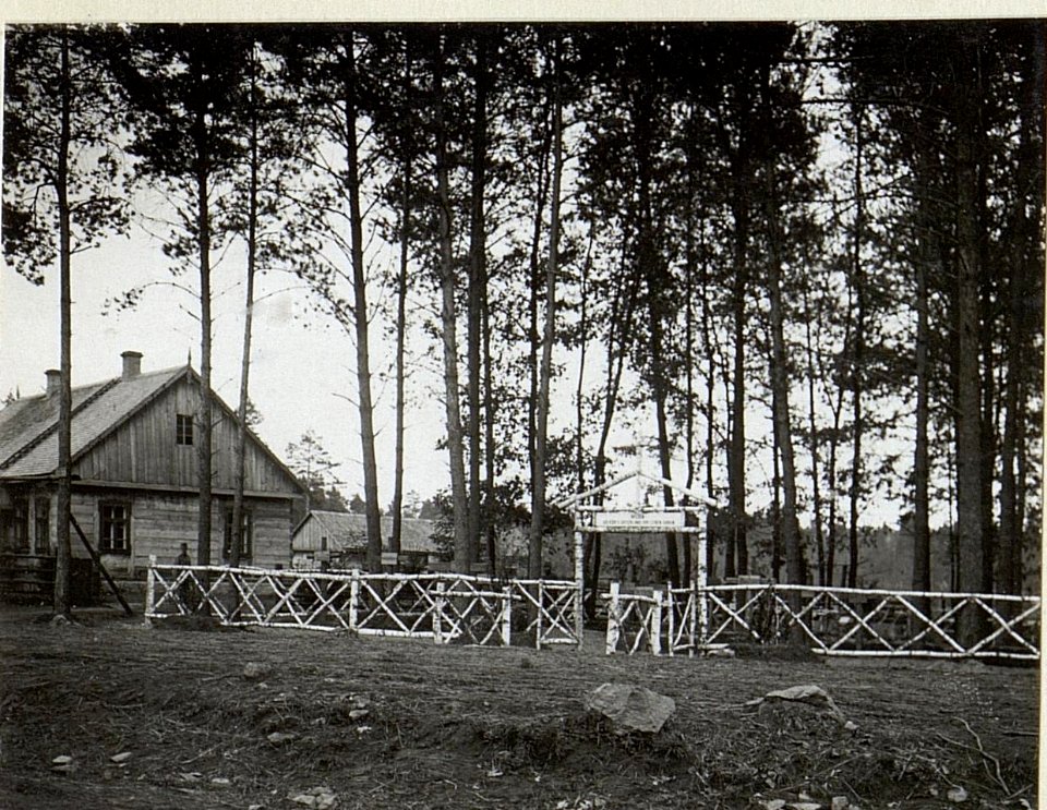 Mil.FriedhofKiwerzy. (BildID 15690845)