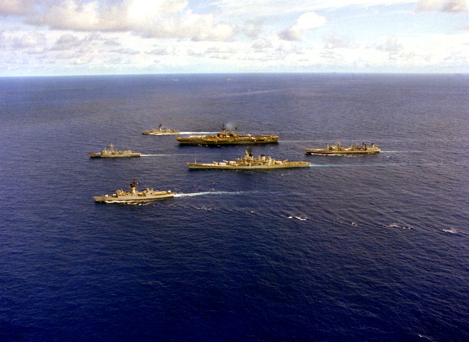 Midway Battlegroup DN-SC-92-05839