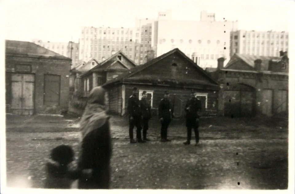 Miensk, Karaleŭski, Dom uradu. Менск, Каралеўскі, Дом ураду (1943)