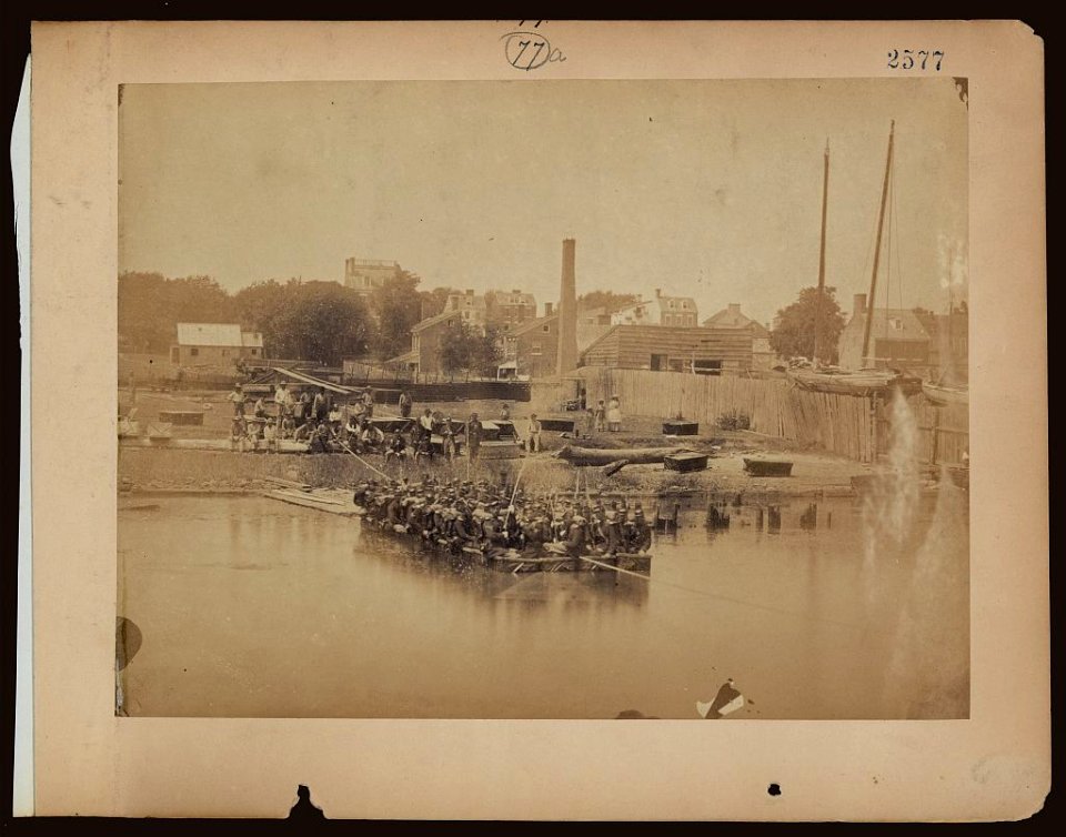 Military construction in northern Virginia- raft of blanket boats ferrying soldiers across the Potomac River LCCN2006676193