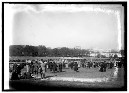 Military horse show, 10-27-22 LCCN2016846822