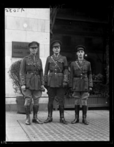 Military LCCN2016890944