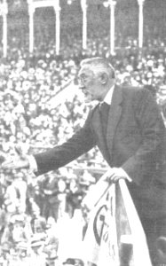 Miguel de Unamuno. Los oradores, perorando, de Campúa, Mundo Gráfico, 30 de mayo de 1917 (cropped)