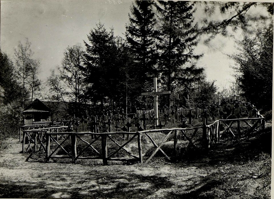Militärfriedhof. Aufgenommen am 5.v.1916. NIZNIOW. (BildID 15537311)