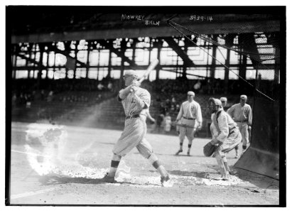 Mike Mowrey batting, Brooklyn NL (baseball) LCCN2014702381