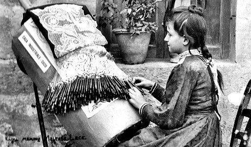 Mikiel Farrugia, Young lace-making student at Casa Industriale, Xagħra, Gozo, ca. 1895