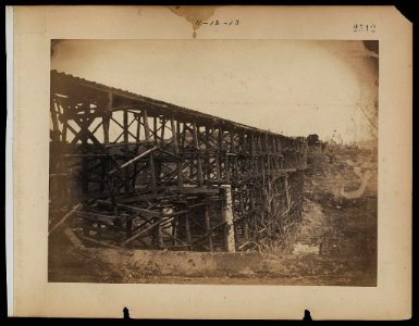 Military railroad bridge across Potomac Creek, on the Fredericksburg Railroad LCCN2005696803