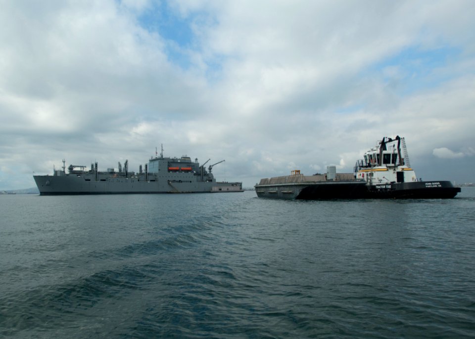 Military Sealift Command 131120-N-YM863-232