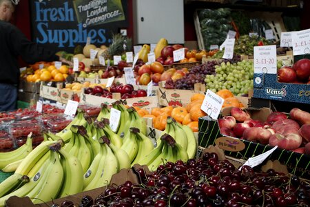 Fruit the uk market cherry