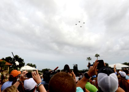 Military Appreciation Day 150505-N-JX484-064