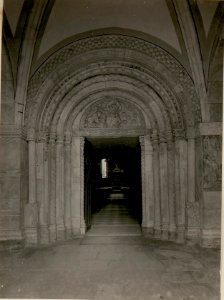 Millstadt. Portal der Pfarrkirche. (BildID 15509851)