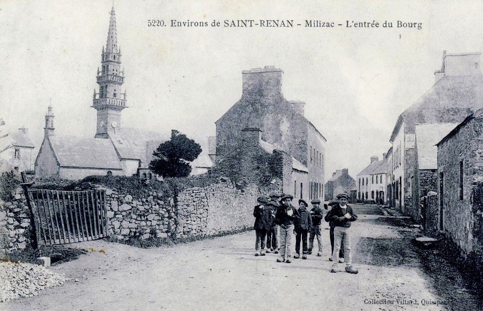 Milizac Entrée du bourg Villard