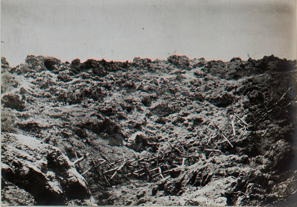 Minentrichter bei Zwyczym, Sprengung im Stellungskampf 1916-1917 (BildID 15441880)