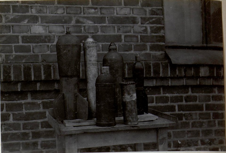 Minenwerferkurs.Große und Minenmunition. (BildID 15663327)