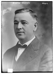 Milton Kearns LCCN2014704211