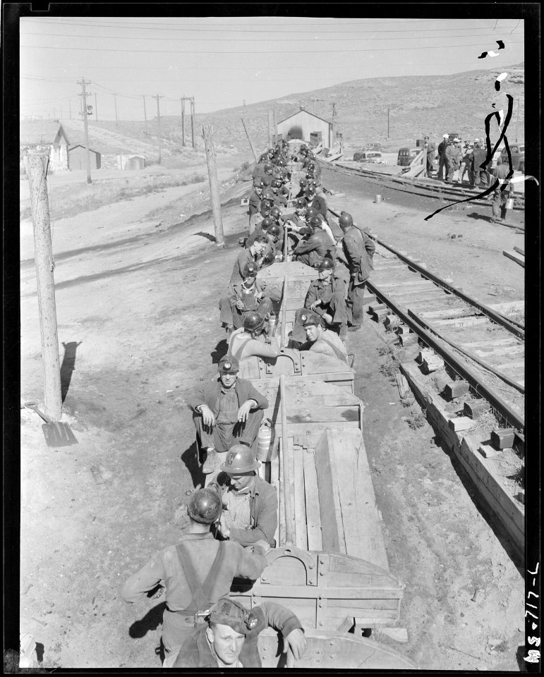 Miners waiting to go underground on afternoon shift. Union Pacific Coal Company, Reliance Mine, Reliance, Sweetwater... - NARA - 540566