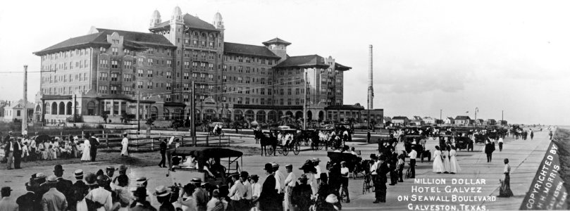 Million dollar Hotel Galvez on Seawall Boulevard, Galveston, Texas LCCN99471523 (cropped)
