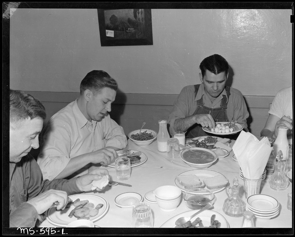 Miners eating at the boarding house. Independent Coal & Coke Company, Kenilworth Mine, Kenilworth, Carbon County, Utah. - NARA - 540512