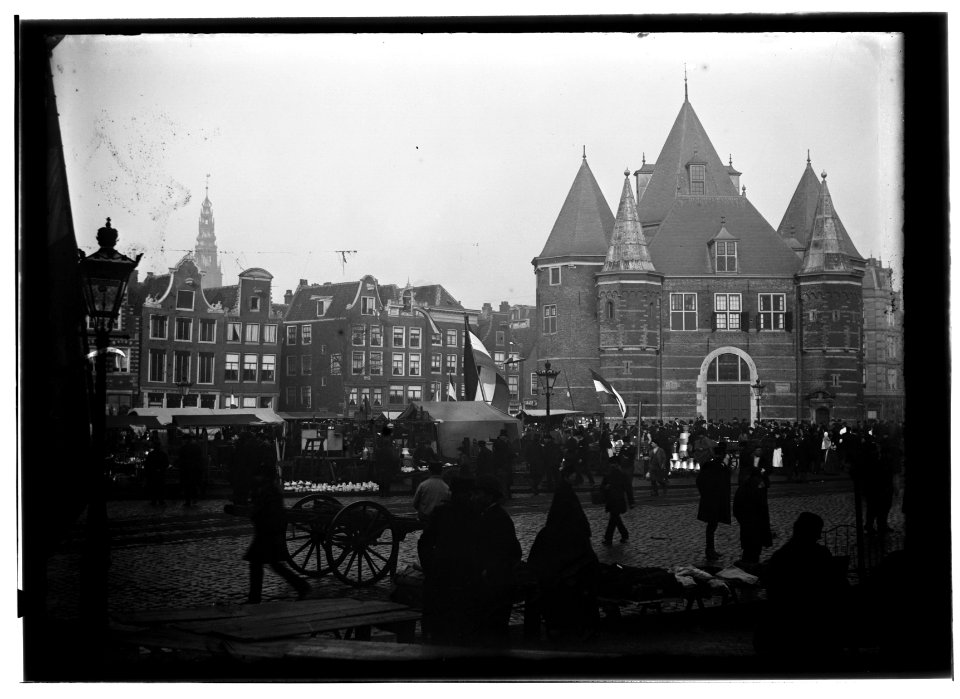 Nieuwmarkt 6-20 (vrnl) Jacob Olie (max res)