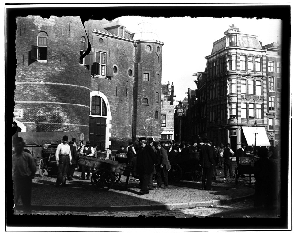 Nieuwmarkt, foto 2 Jacob Olie (max res)