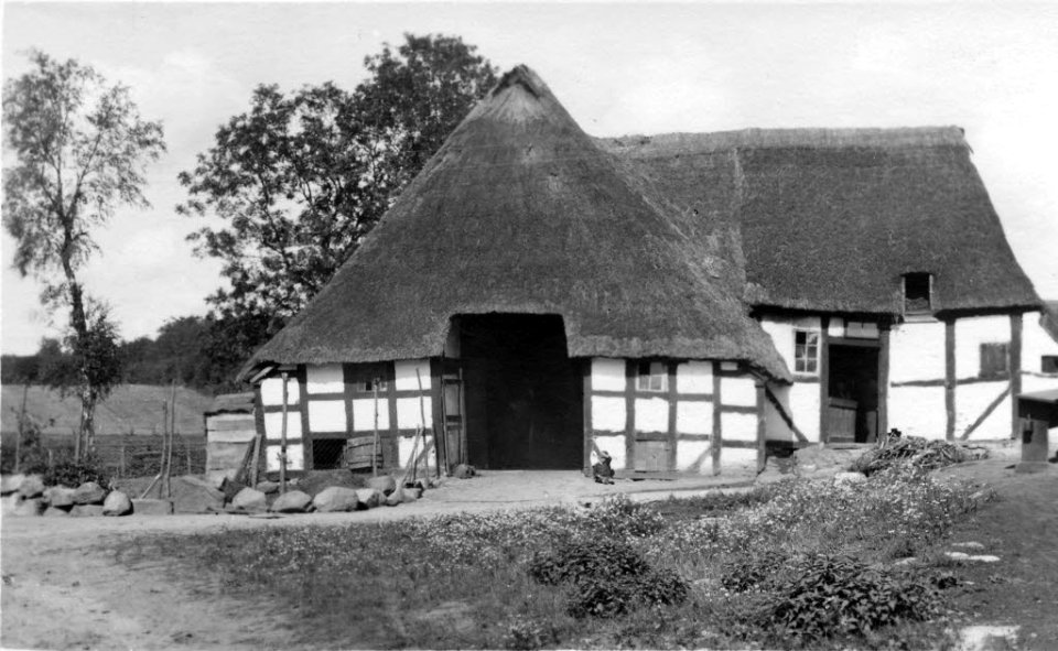 Niedersachsenkate in Osterby bei Eckernförde (Kiel 54.310)