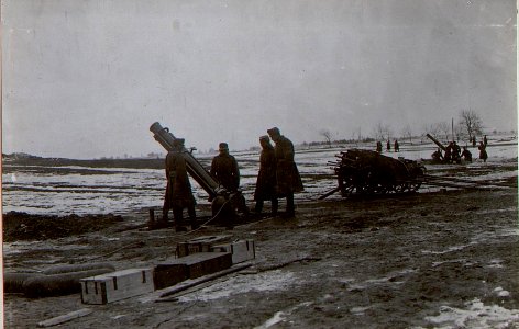 Minenwerferkurs.20 cm Luftminenwerfer Train, schussbereit. (BildID 15663320)